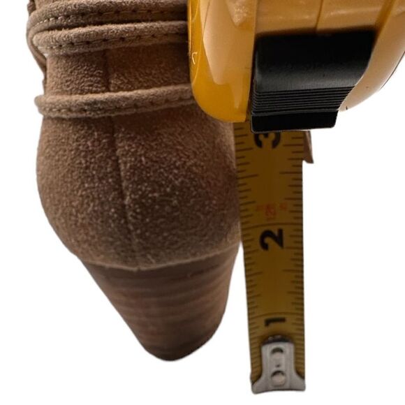 Vince camuto Carlina tan suede ankle boots tassels side zip women’s size 8.5m - Picture 13 of 13